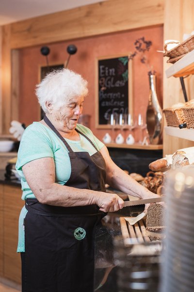 Die Oma machts Frühstück 1